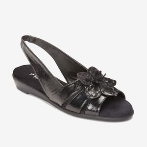 Aerosoles Black Patent Leather Slingback Sandals